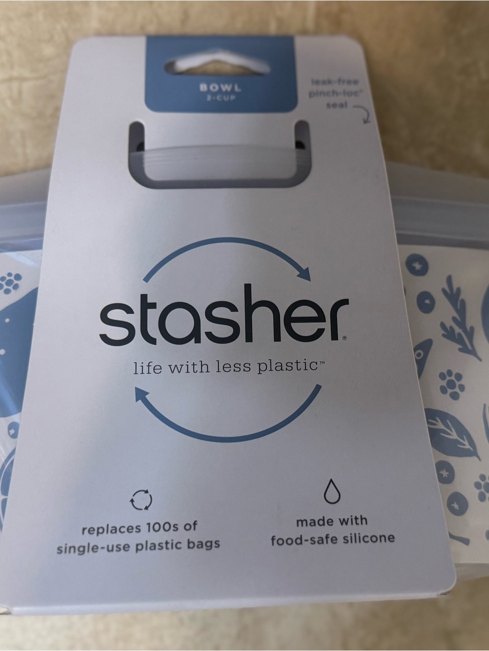 Stasher™ Silicone Reusable 2- 4 Cup Bowls, 2-Cup, and 1 Sandwich - Picture 9 of 11